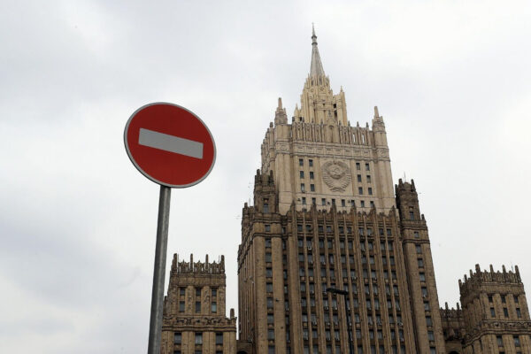 МИД РФ: Решение властей РМ о высылке дипломатов возымеет последствия в отношениях с Москвой